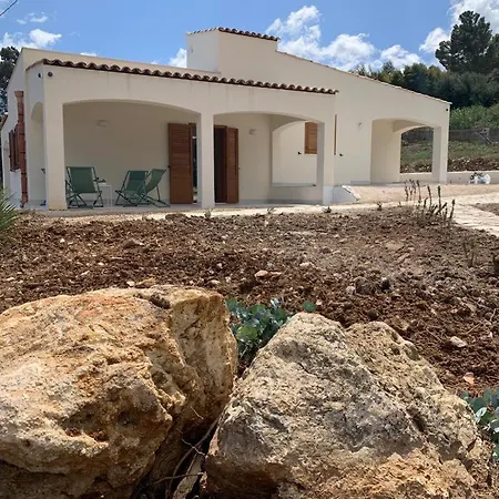 Fiorenza 2, A Scopello Villa *